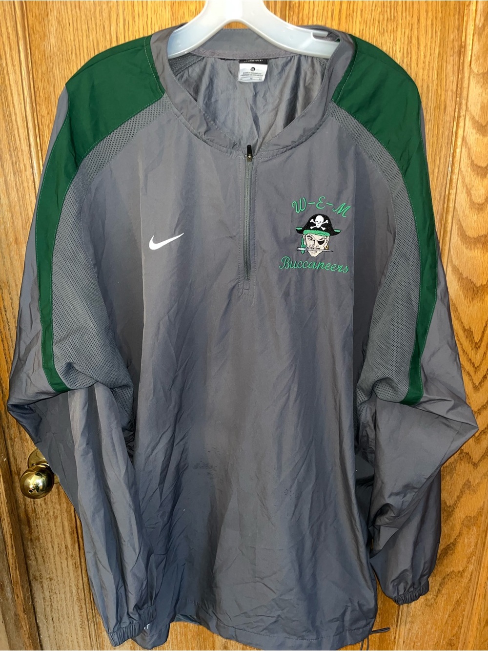 Nike Men’s Gray and Green Buccaneers Windbreaker Pullover